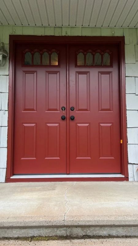 Comparing Metal Windows Replacement And Vinyl Options